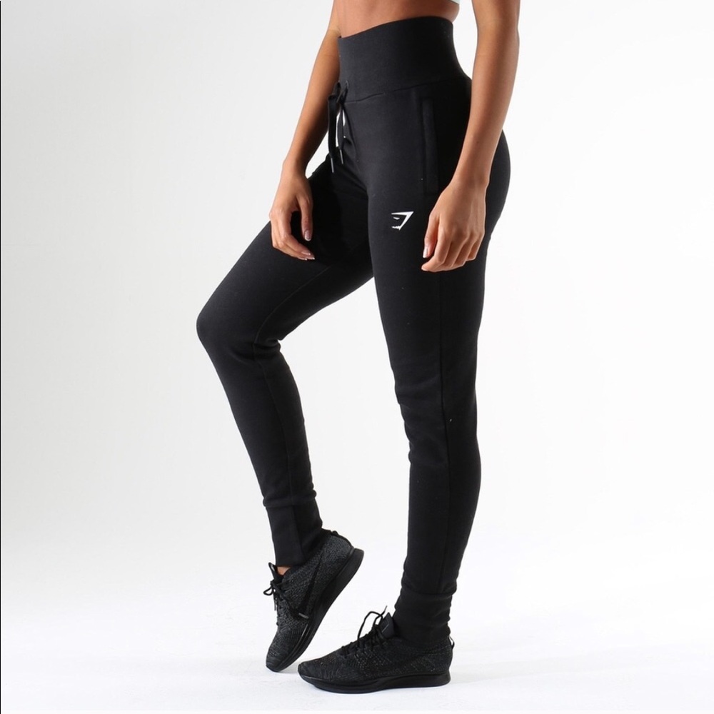 Black high waisted gyms ark joggers
